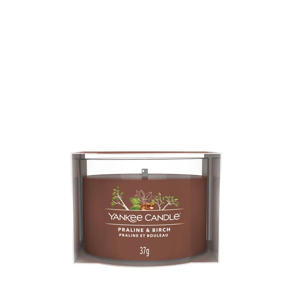 YANKEE CANDLE PRALINE & BIRCH VOTIVE